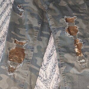 Camo Skinny Jeans - Arizona brand with sold to silver sequin
